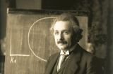 "Lý thuyết hạnh phúc" của Einstein được bán với giá siêu kỷ lục