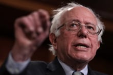 Ông Bernie Sanders từ bỏ cuộc đua tổng thống Mỹ 2020