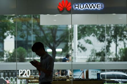 Việt Nam “khước từ” Huawei cho việc phát triển mạng 5G vì lý do an ninh