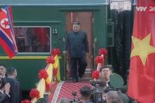 Chủ tịch Bắc Hàn Kim Jong Un đang trên xe tới Hà Nội