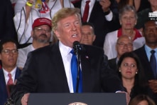TT Trump cảnh báo quân đội Venezuela hãy từ bỏ Maduro hoặc ‘mất tất cả’