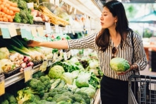 9 mẹo giúp bạn lựa chọn được sản phẩm sạch từ cửa hàng thực phẩm