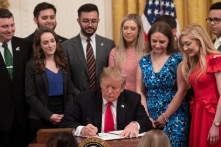Trump ký lệnh hành pháp bảo vệ tự do ngôn luận tại trường học