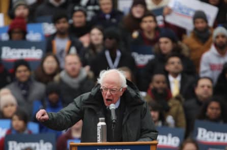 Khảo sát: Chưa đến 1/5 dân Mỹ có cái nhìn tích cực về CNXH
