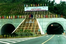 Hầm Cù Mông thu phí từ ngày 1/4