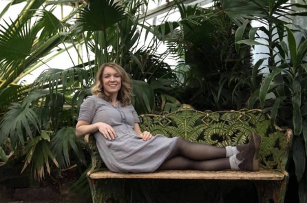 Mỹ: Cô giáo mặc cùng một chiếc đầm trong 100 ngày