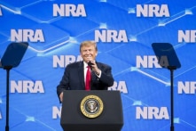 TT Trump ký lệnh rút nước Mỹ khỏi Hiệp định Thương mại Vũ khí LHQ