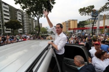 Guaido kêu gọi ‘biểu tình lớn nhất lịch sử’ để lật đổ Maduro