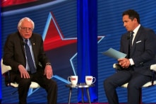 Sanders: Quốc hội nói nhiều về Trump, Mueller sẽ tạo lợi thế cho Trump