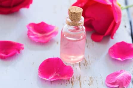 8 loại dầu tự nhiên giá rẻ giúp bạn sở hữu làn da mềm mượt