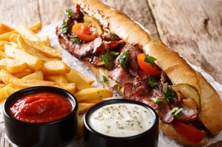 5 loại thực phẩm thường gặp gây ung thư cần tránh