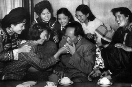 Tuyên truyền kiểu Trung Quốc: Chuyện ăn uống của Mao Trạch Đông