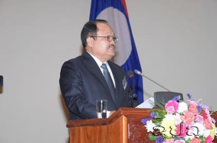 Lào từng giảm giá điện cho nông dân trong mùa khô hạn 2018