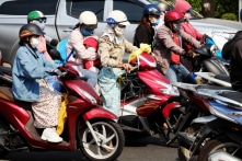 Cuối tuần, miền Bắc nắng gay gắt với nền nhiệt trên 40 độ C