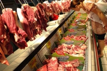 TQ vẫn phải nhập nhiều thịt lợn từ Mỹ mặc dù thuế quan cao hơn 60%