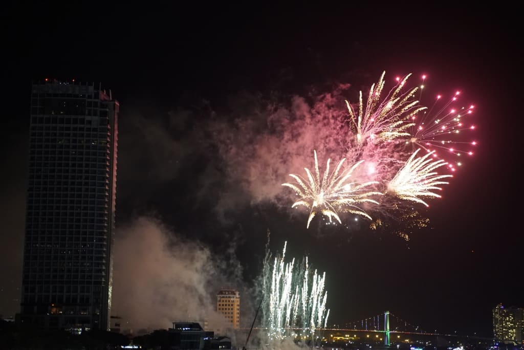 ban phao hoa 2019 da nang 11