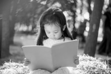 Đọc sai 1 chữ trong lá thư, cuộc sống gia đình được thay đổi