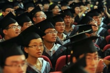 Trung Quốc cảnh báo sinh viên, học giả về rủi ro khi học tại Mỹ