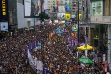 Hơn nửa triệu người Hồng Kông tuần hành phản đối dự luật dẫn độ