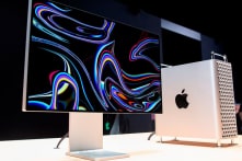 Trump: Sản phẩm của Apple sản xuất tại Trung Quốc sẽ không được miễn thuế