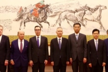 Bộ Trưởng Thương mại TQ bất ngờ cùng tham gia điện đàm với phía Mỹ