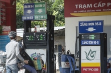 Giá xăng tiếp tục tăng