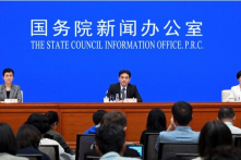 Quốc vụ viện TQ họp báo ủng hộ chính phủ Hồng Kông, người dân than ‘lãng phí thời gian’