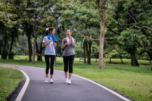 6 sai lầm thường gặp khi đi bộ thể dục giảm cân