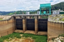 So với cùng kỳ năm 2018, sản lượng điện thiếu hụt hơn 3,38 tỷ kWh