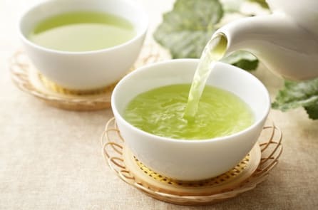 Bí quyết pha trà xanh ngon và 9 điều kỵ khi uống trà