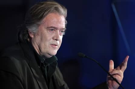 Ông Steve Bannon bị truy tố tội lừa đảo khi gây quỹ xây tường biên giới