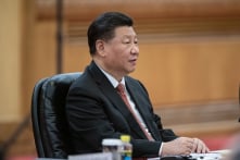 Tập Cận Bình đi “bái Phật” trong thời khắc nhạy cảm và nói “để lịch sử lên tiếng”