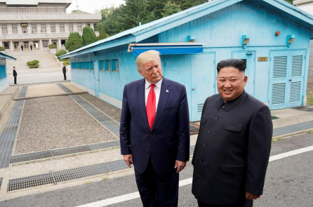 Bắc Hàn gọi Trump là “lão già lơ đễnh và thất thường”