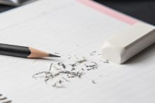 Công dụng hữu ích của bút chì và cục tẩy trong đời sống hàng ngày