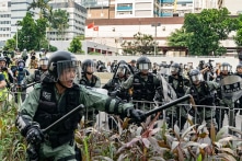 Vì sao Bắc Kinh càng cố gắng tô vẽ hình ảnh lại càng gây phản cảm?