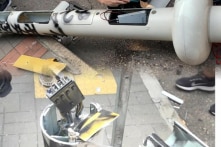 Người Hồng Kông ‘giải phẫu’ cột đèn thông minh vì nghi có liên quan đến SkyNet của ĐCSTQ