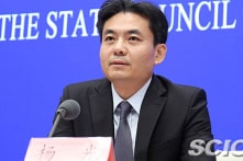 Chuyên gia Hồng Kông: Trung Quốc dùng chiến thuật “lấy quần chúng đấu quần chúng”