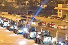 ĐCSTQ có ẩn ý khi luân chuyển quân đồn trú tại Hồng Kông đúng thời điểm nhạy cảm?