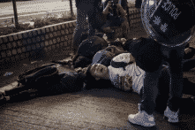 Hồng Kông: “Đội ngũ nhân viên y tế” phát động đình công vô thời hạn