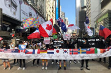 Người Hồng Kông diễu hành kêu gọi quốc tế cứu trợ nhân đạo