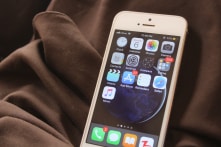 Phương thức hack iPhone trên diện rộng để theo dõi người Duy Ngô Nhĩ