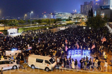 Người Hồng Kông tổ chức Cầu nguyện Cứu viện nhân đạo tối ngày 19/10