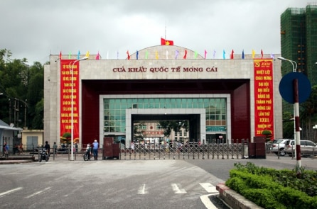 Đóng cửa biên giới vì dịch bệnh: Việt Nam không thể tự quyết?