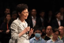 Bà Carrie Lam được mời đến Bắc Kinh dự lễ duyệt binh vào phút chót