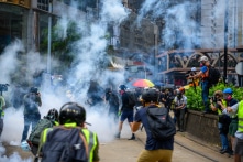 Biểu tình ở Hồng Kông: An toàn của phóng viên ngày càng bị đe doạ