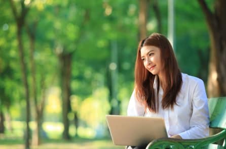 Dù ngoại hình đẹp hay xấu, phụ nữ tự tin là người có nhân duyên tốt nhất