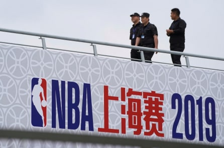 Tất cả đối tác Trung Quốc của NBA tuyên bố dừng hợp tác