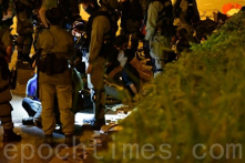 Hồng Kông: 80 giáo viên bị bắt hoặc đình chỉ trong 6 tháng qua