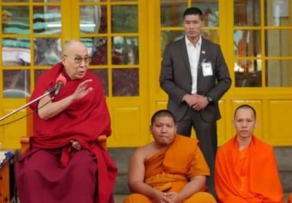 Đạt Lai Lạt Ma: Bài học bi thảm “một quốc gia, hai chế độ” của Tây Tạng