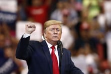 TT Trump ký thông qua hai luật ủng hộ biểu tình Hồng Kông